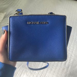 Michael Kore crossbody